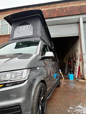 2021 Volkswagen Campervan — photo 22 of 29