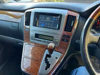 2007 Toyota Alphard 2.4 Auto-Camper - Image 2