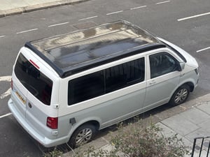2018 Volkswagen Transporter — photo 9 of 11