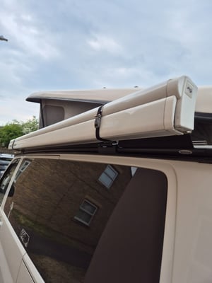 2013 Volkswagen T5.1 Campervan — photo 3 of 13