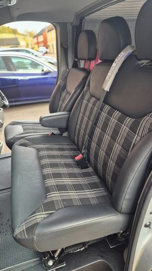 2013 Vauxhall Vivaro LWB Converted Campervan — photo 9 of 32