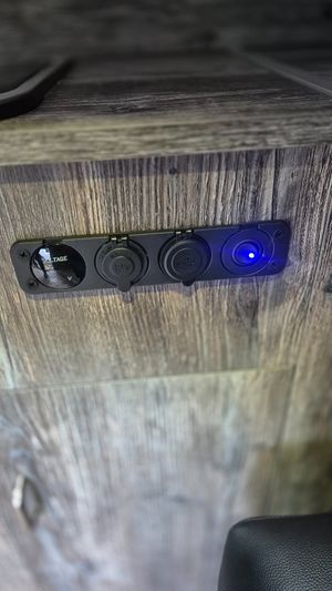 2013 Vauxhall Vivaro LWB Converted Campervan — photo 17 of 32