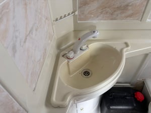 1994 Compass Navigater 355 — photo 15 of 49