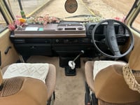 1990 Volkswagen Campervan - Image 3