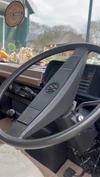 1990 Volkswagen Campervan - Video
