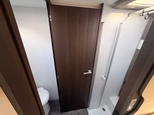 2025 Adria Matrix Supreme 670DL  — photo 13 of 23