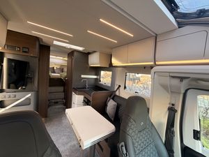 2025 Adria Matrix Supreme 670DL  — photo 17 of 23
