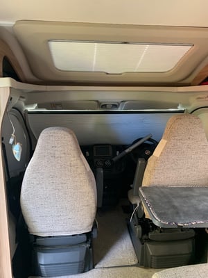 2023 Swift Select Compact C404 — photo 8 of 9