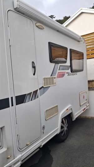 2014 Elddis Autoquest 140 — photo 5 of 16