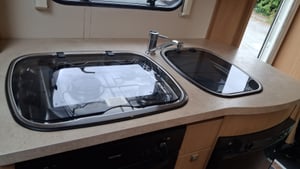 2014 Elddis Autoquest 140 — photo 9 of 16