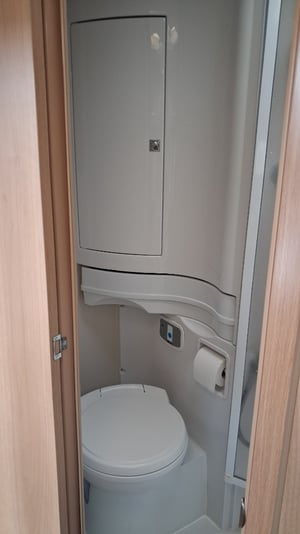 2014 Elddis Autoquest 140 — photo 11 of 16