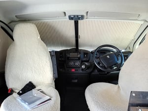 2021 Peugeot Boxer — photo 6 of 17