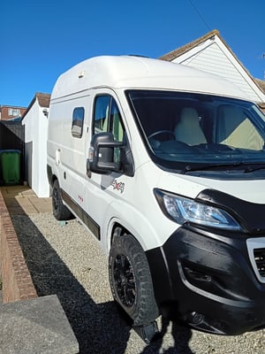2021 Peugeot Boxer — photo 12 of 17