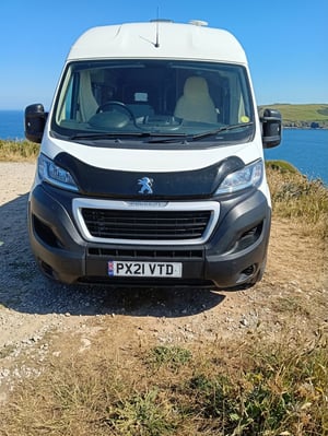 2021 Peugeot Boxer — photo 1 of 17