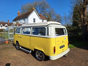 1975 Volkswagen T2 Campervan — photo 5 of 66