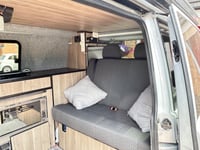 2014 Volkswagen T28 - Image 2