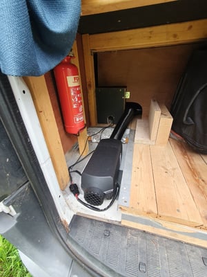 2012 Mercedes-Benz Sprinter — photo 12 of 15