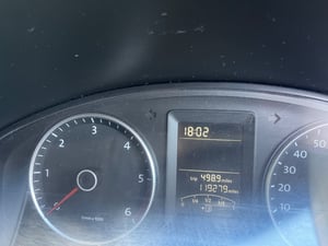 2012 Volkswagen Transporter T5 T28 — photo 6 of 10