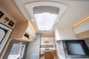 2022 Hymer B Modern Comfort 580 T — photo 40 of 58