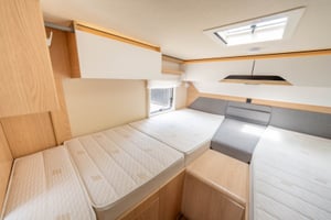 2022 Hymer B Modern Comfort 580 T — photo 32 of 58