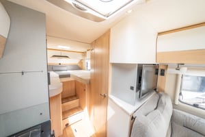 2022 Hymer B Modern Comfort 580 T — photo 52 of 58
