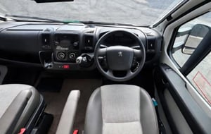 2016 Autosleeper Corinium FB — photo 5 of 13