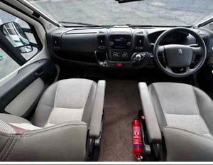 2016 Autosleeper Corinium FB — photo 7 of 13