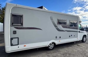 2016 Autosleeper Corinium FB — photo 3 of 13