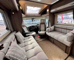 2016 Autosleeper Corinium FB — photo 8 of 13