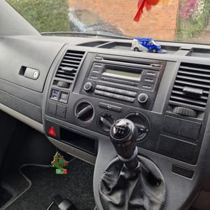 2007 Volkswagen T5 Campervan — photo 20 of 29