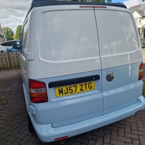2007 Volkswagen T5 Campervan — photo 34 of 53