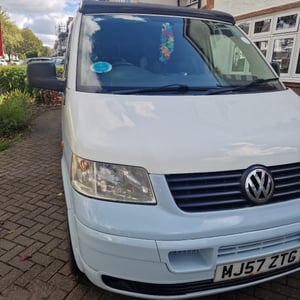2007 Volkswagen T5 Campervan — photo 48 of 53