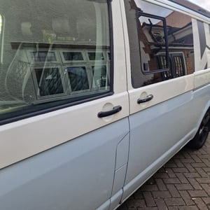 2007 Volkswagen T5 Campervan — photo 51 of 53