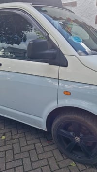 2007 Volkswagen T5 Campervan - Video