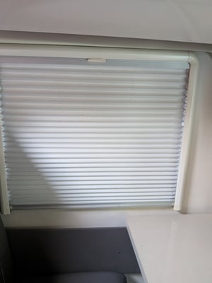 2013 Hobby Premium Drive 70 HGE — photo 9 of 26