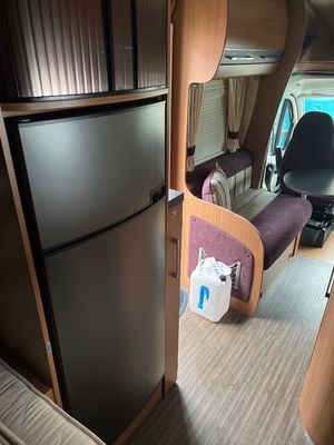 2013 Auto-Trail Frontier Dakota — photo 10 of 16