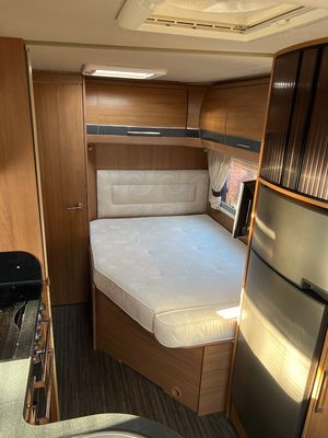 2013 Auto-Trail Frontier Dakota — photo 15 of 16