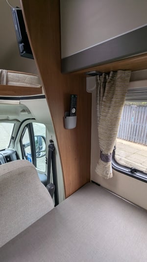 2018 Auto-Trail Tribute T720 — photo 38 of 100