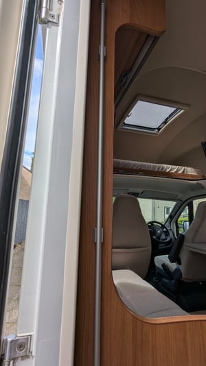 2018 Auto-Trail Tribute T720 — photo 54 of 100