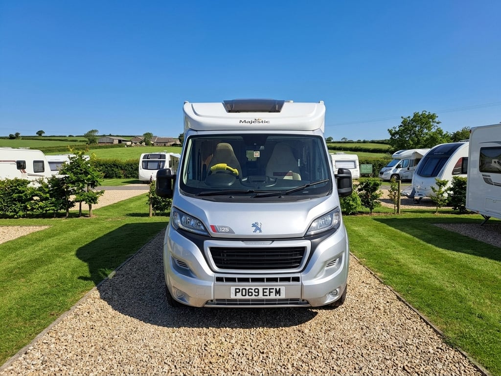 2019 Elddis Majestic 135 - Image 1