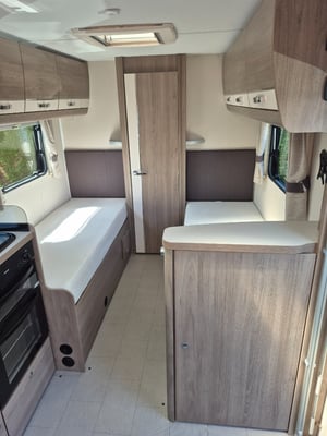 2019 Peugeot Boxer — photo 8 of 12