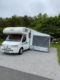 1998 Bessacarr E645 - Image 2