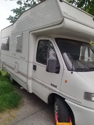 1998 Autohomes Wanderer — photo 14 of 44