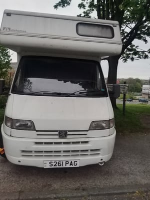 1998 Autohomes Wanderer — photo 2 of 44