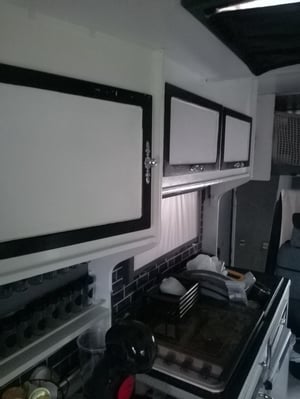 1998 Autohomes Wanderer — photo 32 of 44