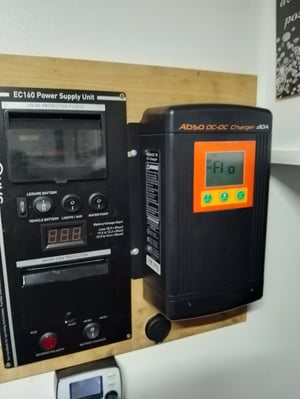 1998 Autohomes Wanderer — photo 36 of 44