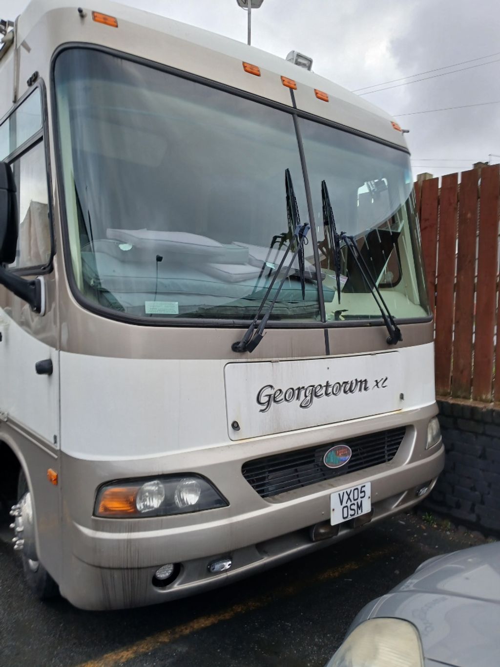 2005 Forest River Georgetown XL - Image 1