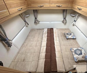 2014 Elddis Autoquest 140 — photo 11 of 11