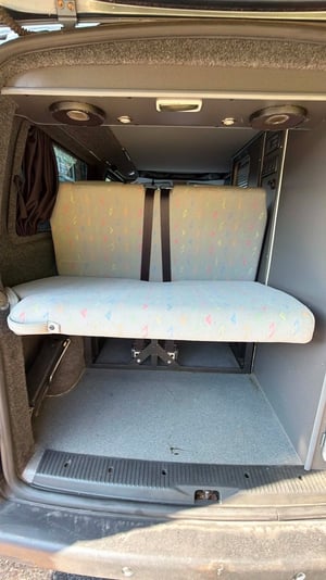 2005 Volkswagen T5 Campervan — photo 3 of 28