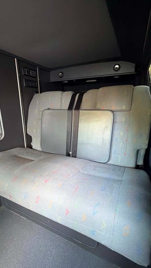 2005 Volkswagen T5 Campervan — photo 6 of 28